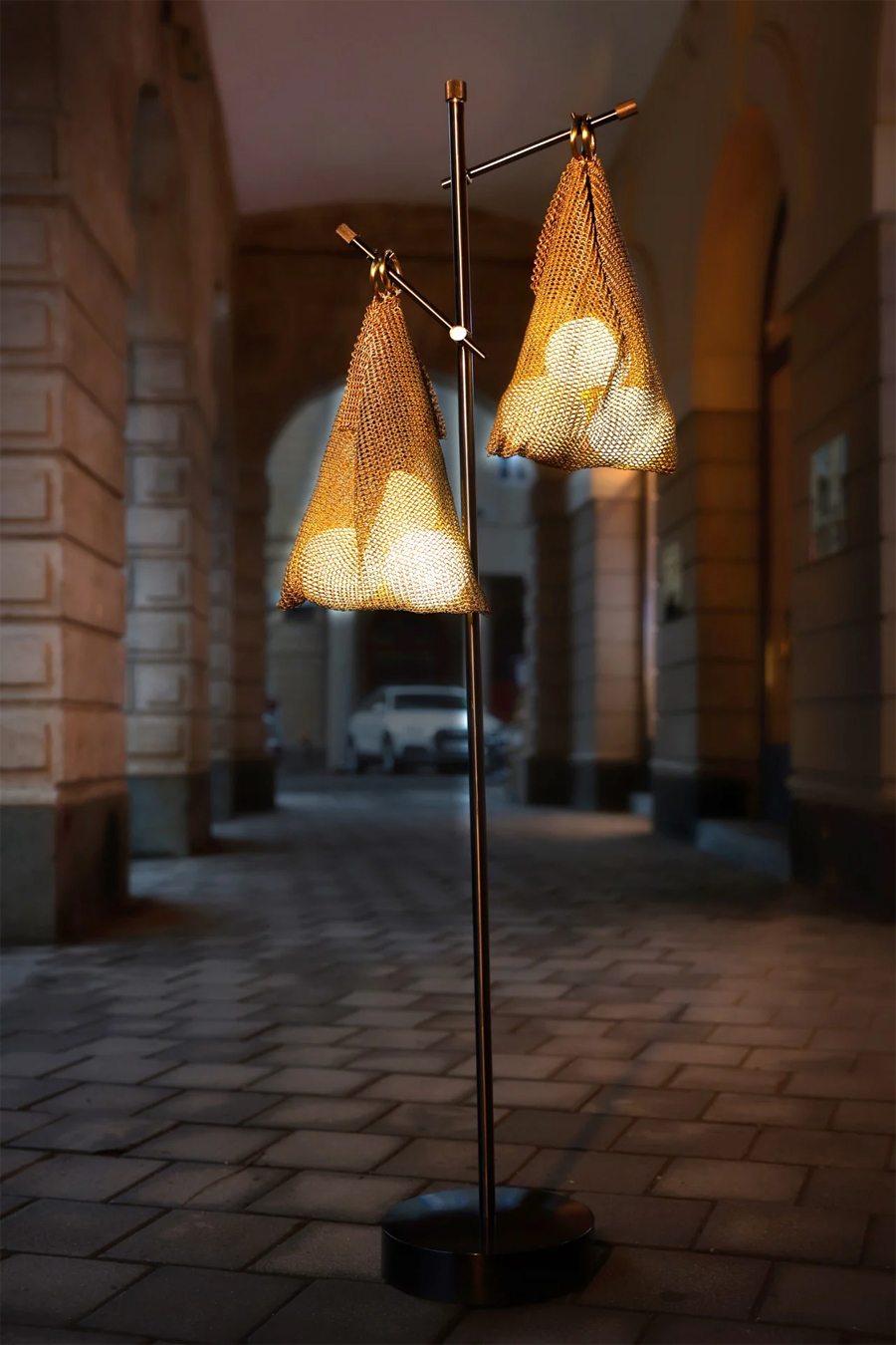 Tote Light by Rhea Mehta Blurs the Line Between Sculpture and Illumination