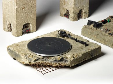 Ron Arad’s 1983 Concrete Stereo for Raw Sound Lovers