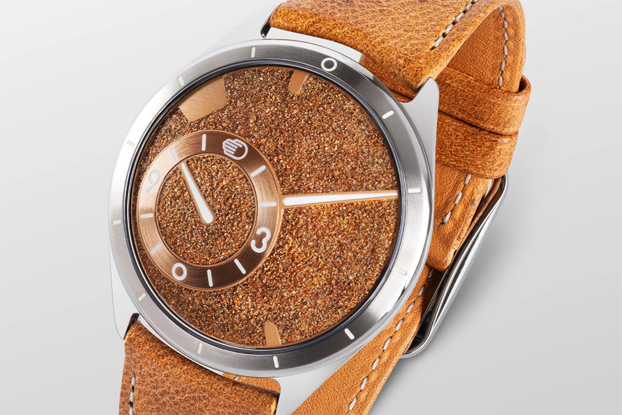 Ressence Type 9 S75 Celebrates Seddiqi's 75th with Sand from All Seven Emirates