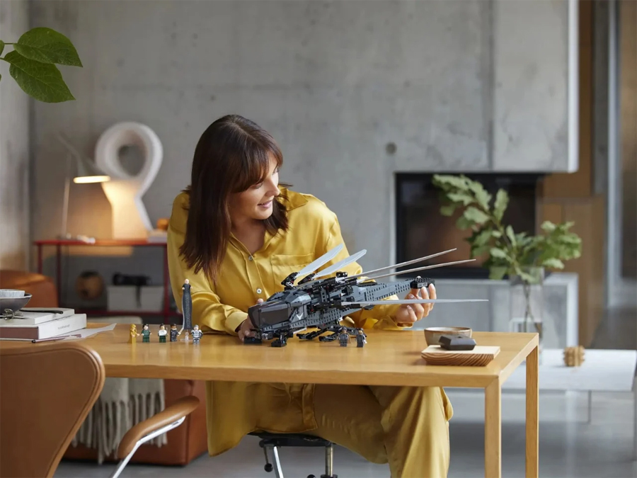 LEGO Honors Dune with Massive Technic-Infused Ornithopter