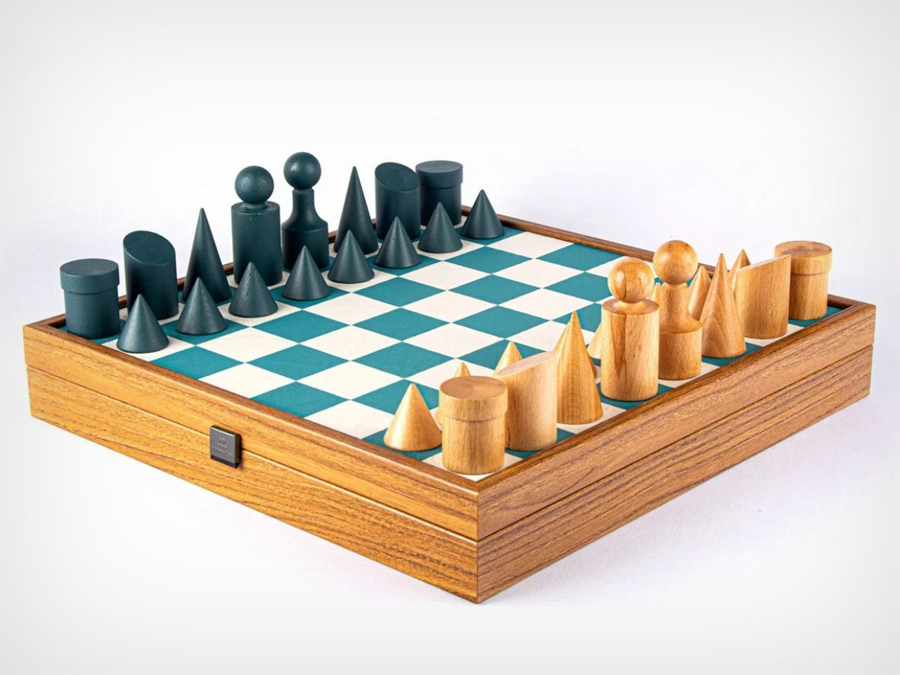 Manopoulos Bauhaus Wooden Chess Set Balances Minimalism and Function