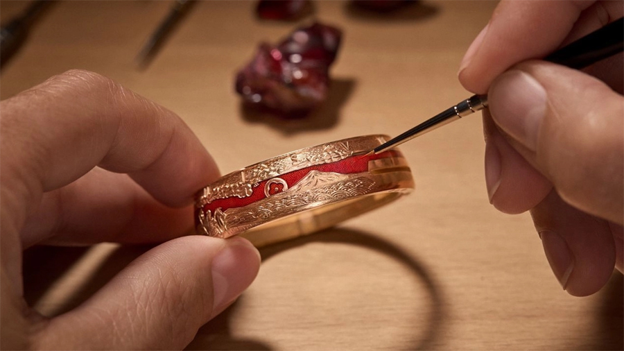 Louis Vuitton Tambour Bushido Automata