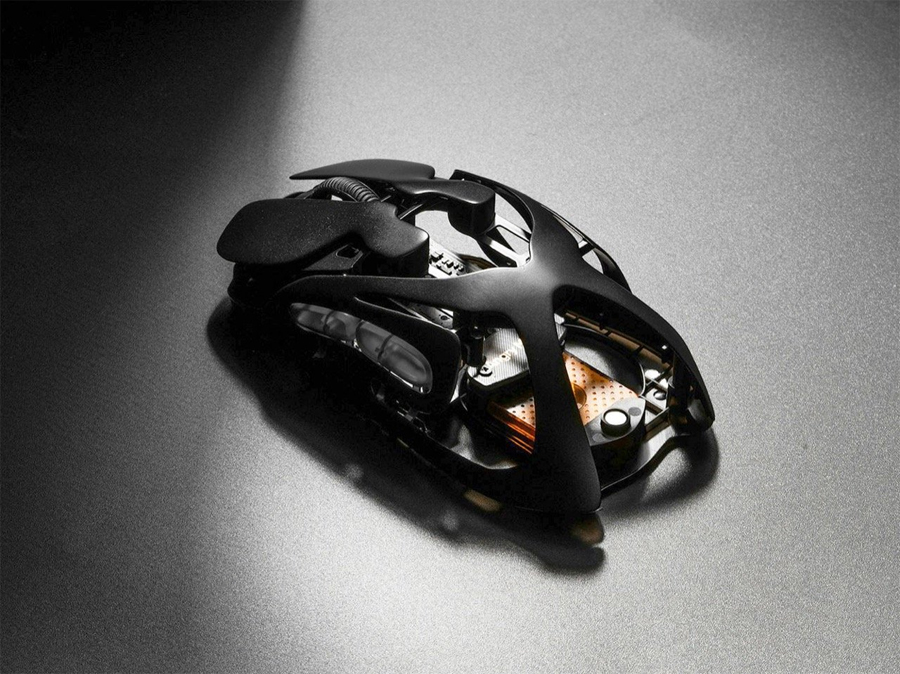 Lotus-Inspired Mouse With Infinite Power