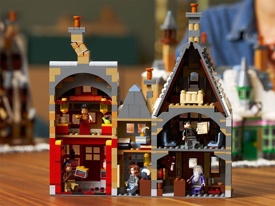 LEGO Brings Hogsmeade Village to Life in a 3,228-Piece Collector’s Edition