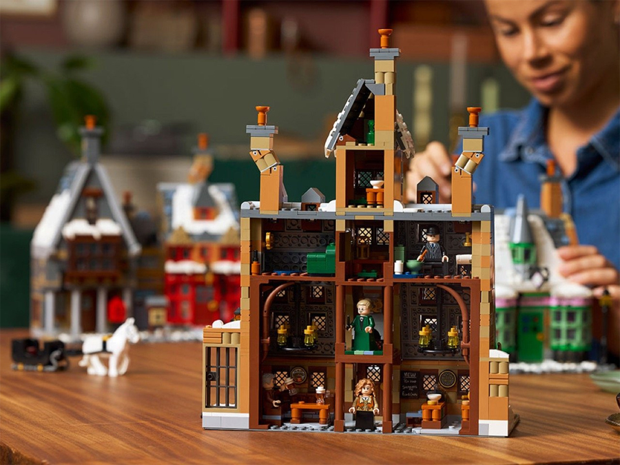 LEGO Brings Hogsmeade Village to Life in a 3,228-Piece Collector’s Edition