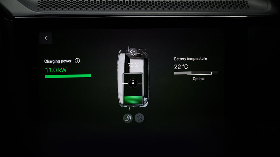 Porsche Develops Wireless Charging for EVs