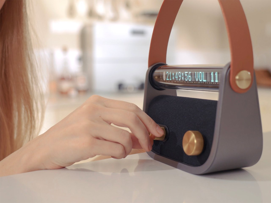 Luna Audio Concept Turns the Bluetooth Speaker Into a Fashion Accessory