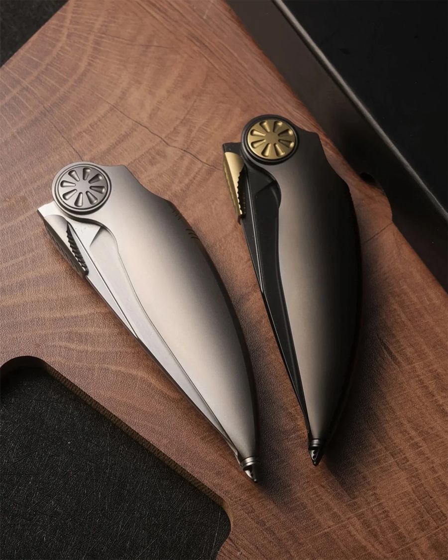 Richard Wu’s Knife That Pretends to Be a Creature