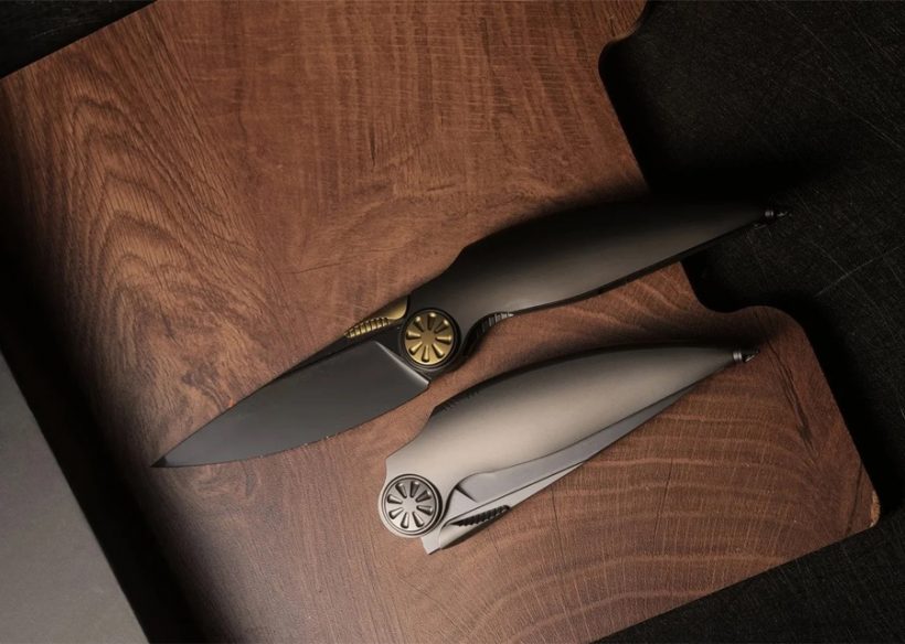 Richard Wu’s Knife That Pretends to Be a Creature