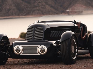 SP40 Restomod Speedster Reimagining 1930s Streamliner Ideals Through Modern Craft