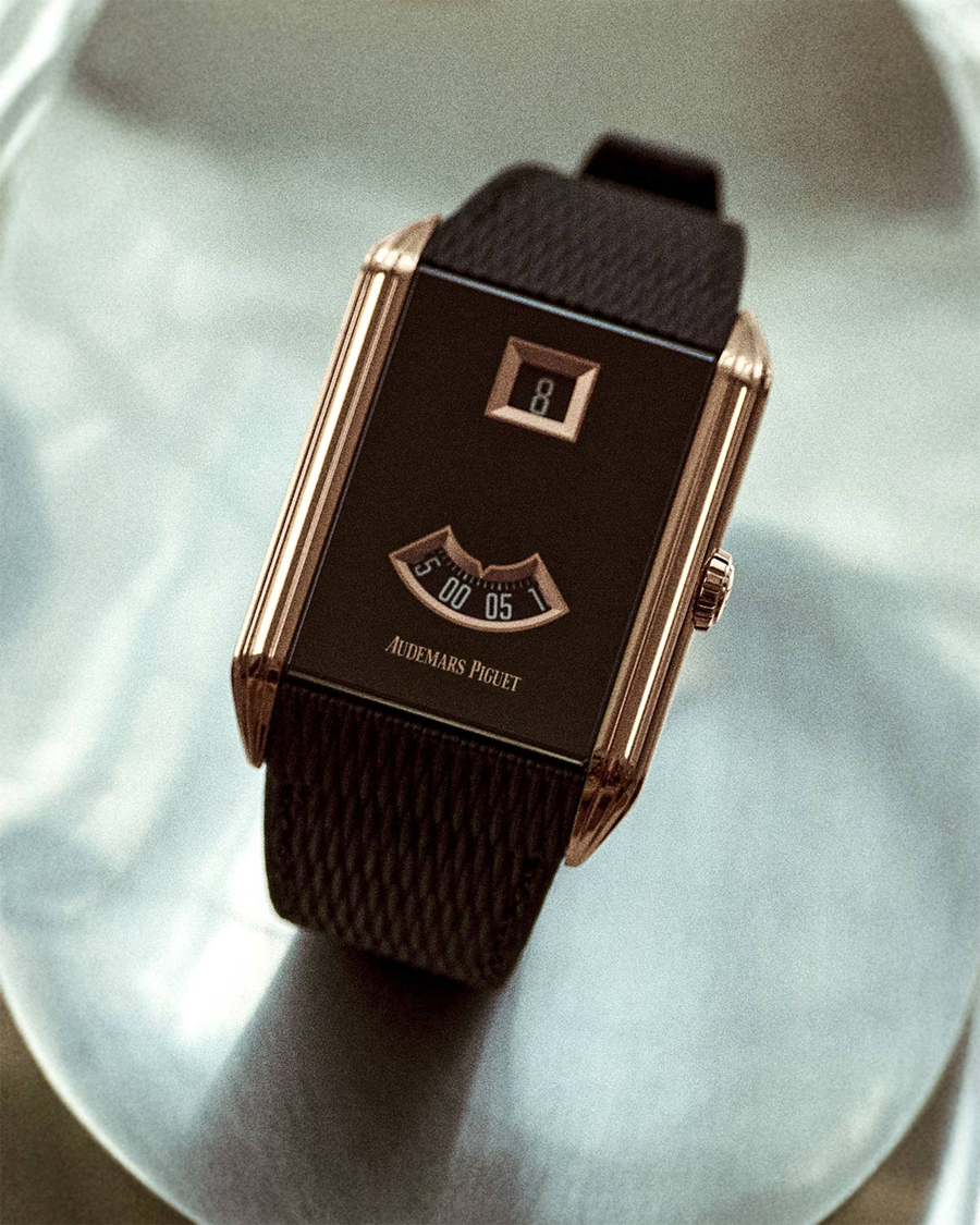 Modern Take on a 1929 Jumping Hour by Audemars Piguet
