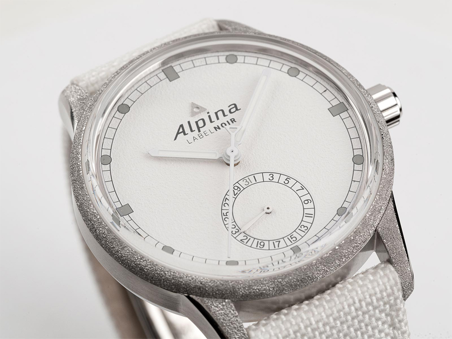 Alpina Alpiner Manufacture Date in a Full All-White Design