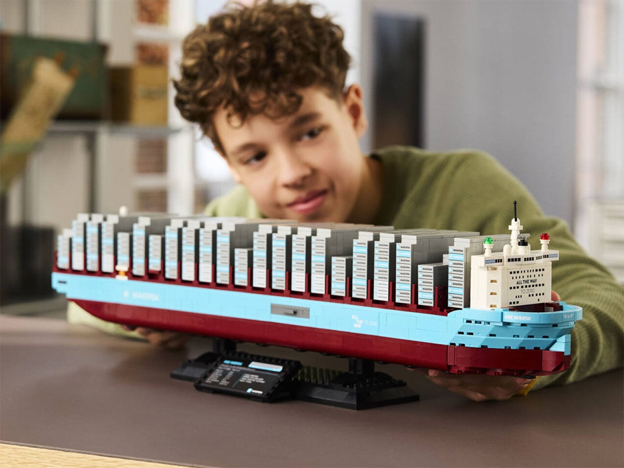 Maersk’s Dual-Fuel Container Ship Reimagined as One of LEGO’s Largest Builds