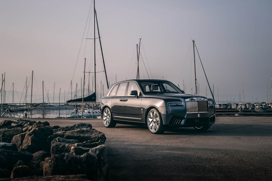 Rolls-Royce Cullinan Yachting 