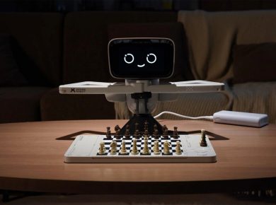 SenseRobot Chess Mini Robot
