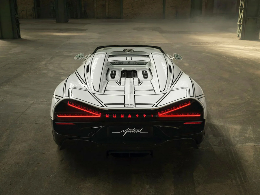 Bugatti's One-Off W16 Mistral Blanc Éternel Is a Rolling Work of Art