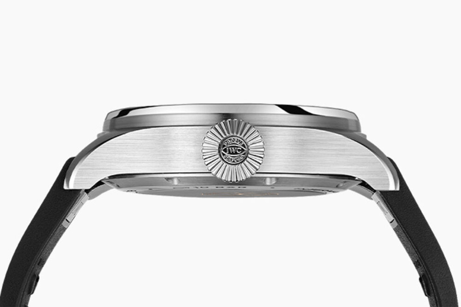 IWC Celebrates 140 Years of Mercedes-Benz with a Smarter Big Pilot