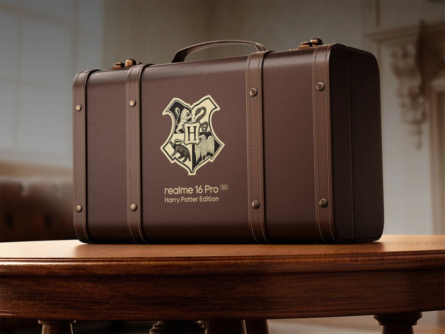 Realme’s Harry Potter Phone Comes in a Trunk Straight From Hogwarts