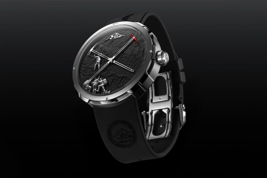 CIGA Design Turns Everest’s Bedrock into a Mechanical Watch