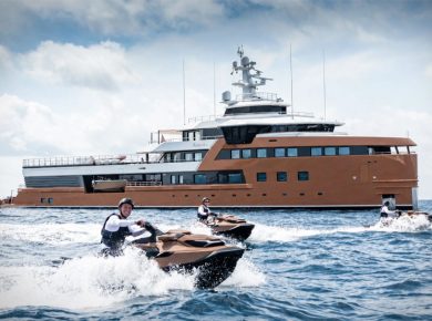 La Datcha Is a Luxury Expedition Yacht Built for the Ends of the Earth
