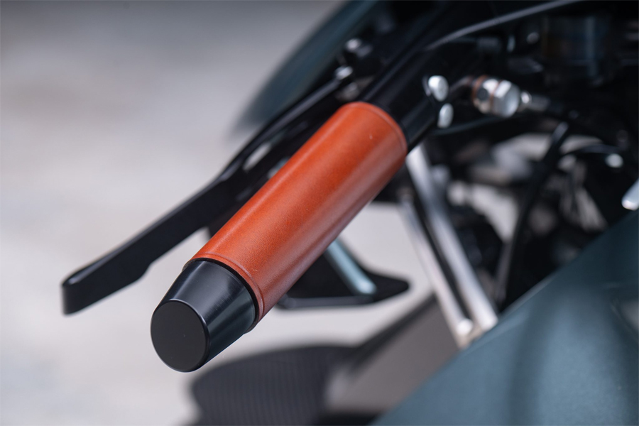 Aston Martin AMB 001 Is a Turbocharged Superbike With Hypercar DNA