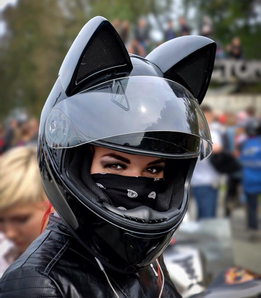 Neko-Helmet by Nitrinos