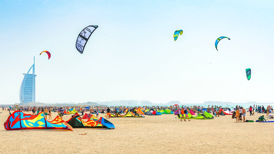 Kite Beach in Dubai