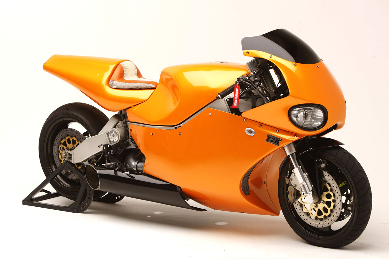 MTT Turbine Superbike Y2K