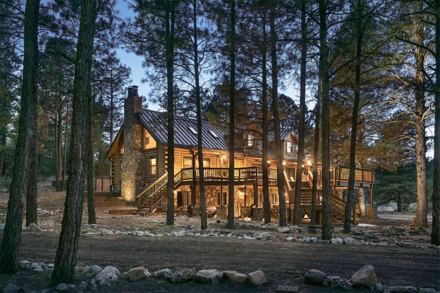 Rustic Mountain Cabin in Heber-Overgaard, Navajo County, Arizona