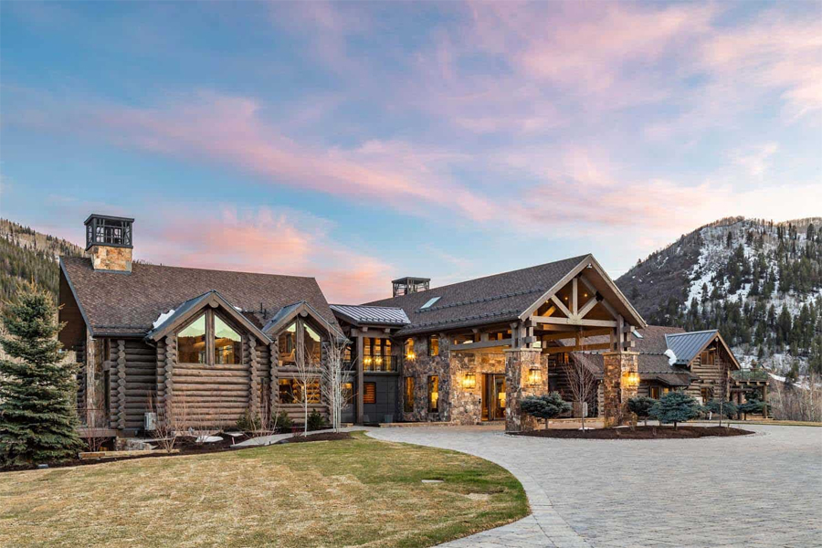 Mountain Log Cabin Hideaway in Kamas, Utah