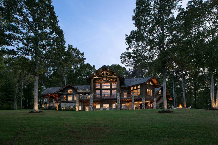 Handcrafted Log House in Lake Gaston, North Carolina