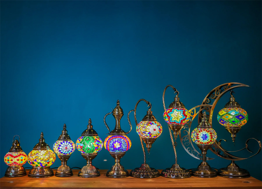 Stunning Mosaic Lamps - Artful Expressions of Light and Color