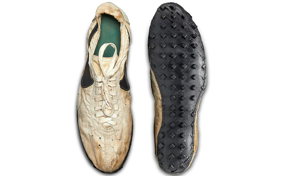 Waffle Racing Flat 'Moon Shoe'