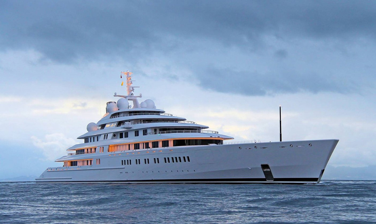 Azzam superyacht