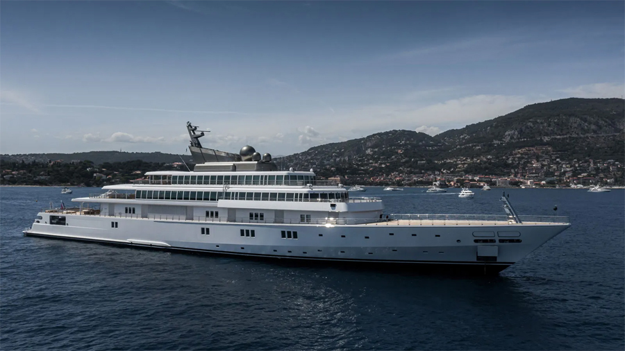 Rising Sun luxury yacht