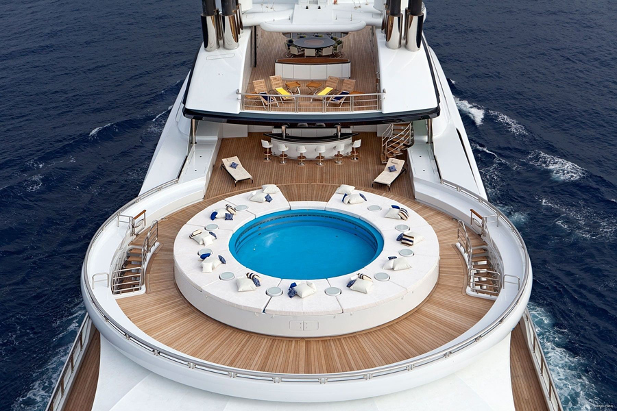 Serene luxury yacht