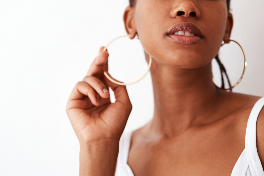 Hoops earrings