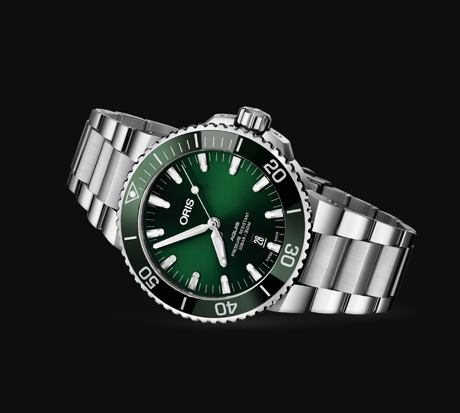 Oris Aquis Date Green Dial